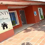 Shantyhostal